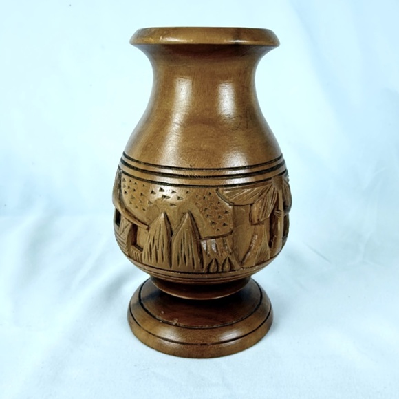 Vintage Turned Wooden Tiki Bar Vase Hand Carved Hut 6 in Blond Wood Excellent - Picture 11 of 12
